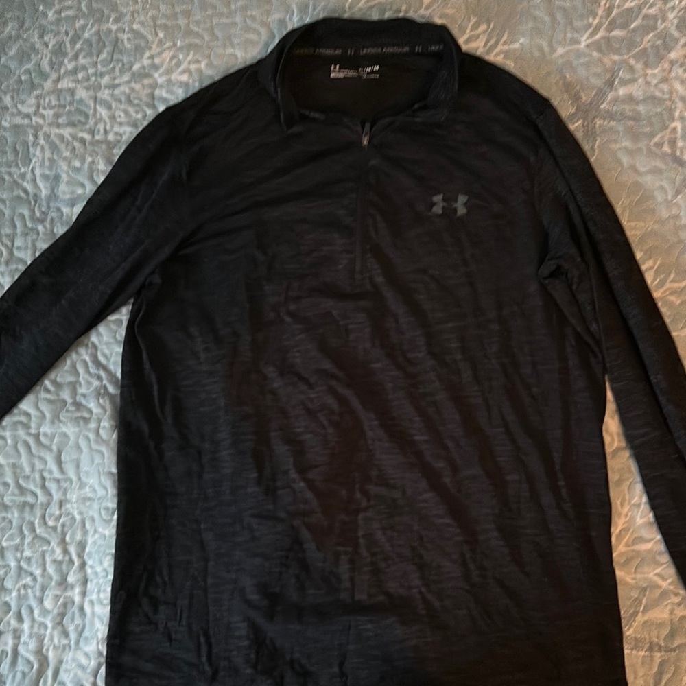 Under Armour Black Long Sleeve Pullover